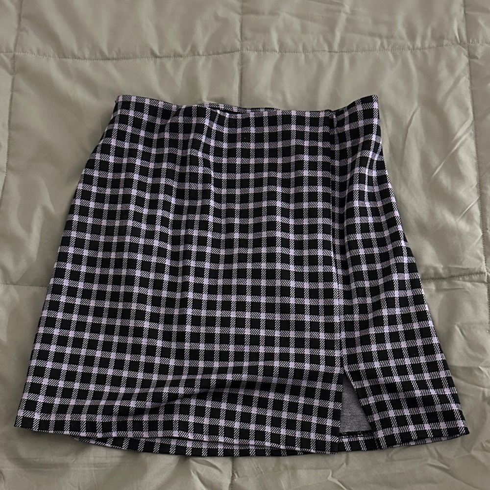 H&M Black and White Plaid Mini Skirt